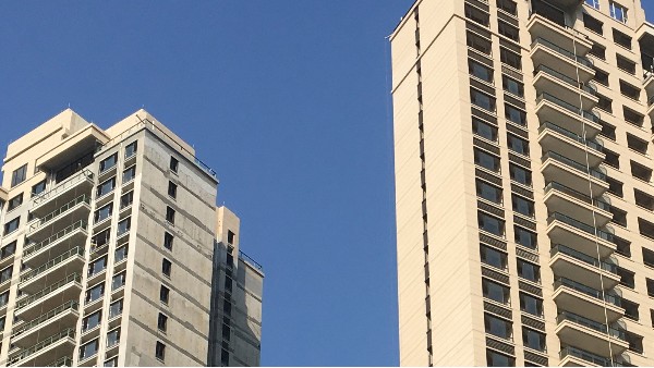 工程門窗如何實現(xiàn)規(guī)?；亩ㄖ粕a(chǎn)?樓上樓有妙招!